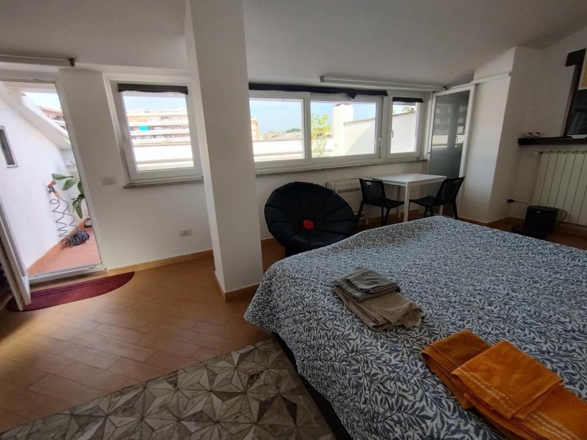 Il Mulo Volante - Panoramico Attico Con Terrazzo A Trastevere * Rom